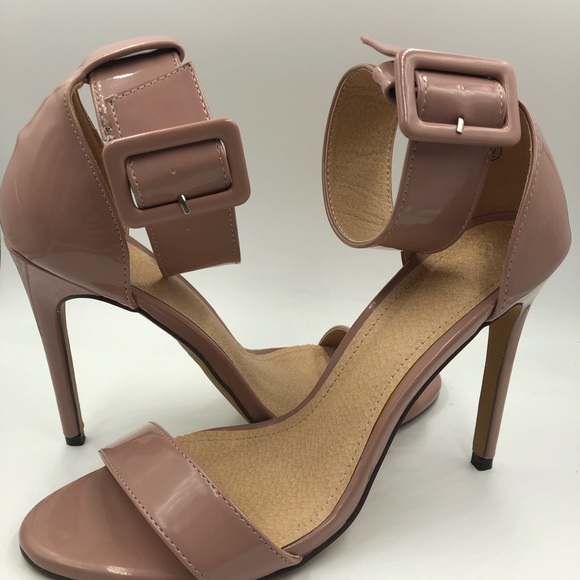 Pink pumps - Picture 1 of 4